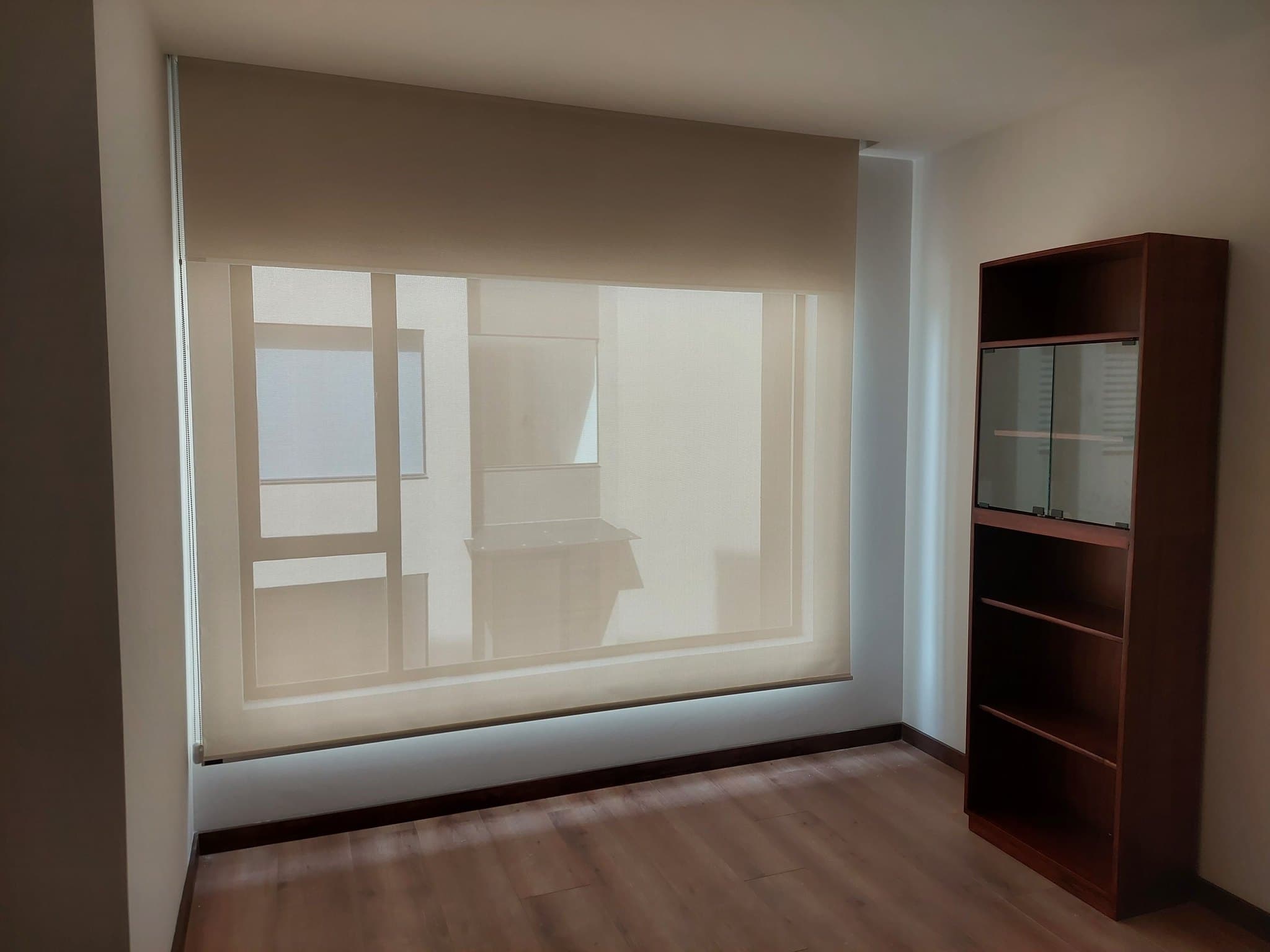Cortinas y Persianas Blindshades, image size:2048x1536